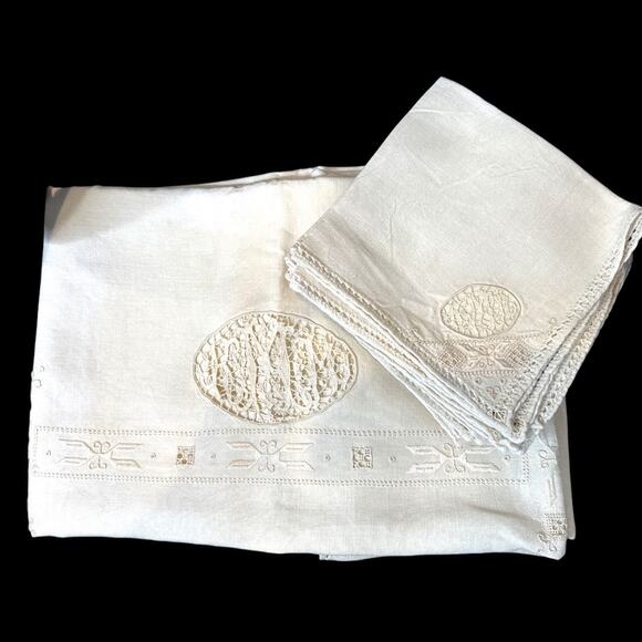 Fine Italian Vintage Linen Tablecloth with 12 Napkins Whitework Monogram Set - Picture 1 of 11